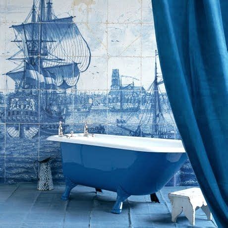 Knowing what kind of paint you can use on bathtubs will help ensure that you get a professional finish. Bathtub Ideas -Boat Bathtubs, Tubs with Stencils, Painted ...