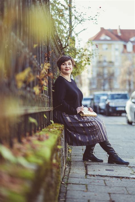 We did not find results for: Warum ich unterm Christbaum kein Weihnachts-Outfit trage ...