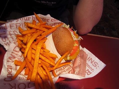 We did not find results for: Gluten-Free Buns at Red Robin!