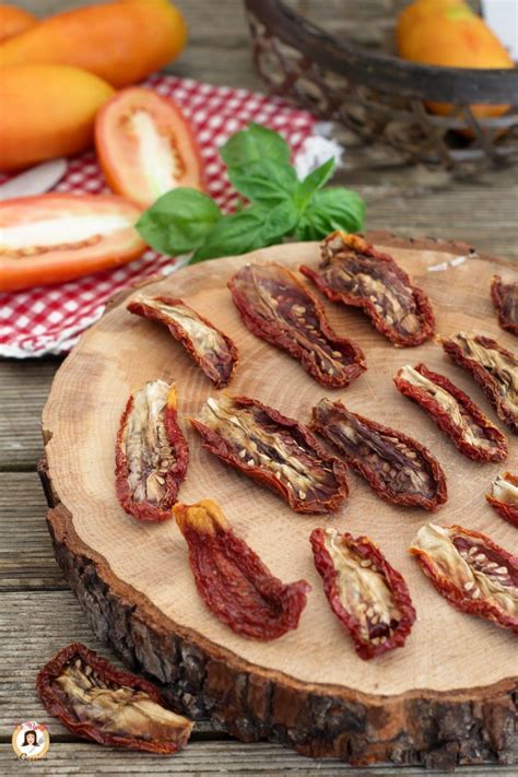 Maybe you would like to learn more about one of these? Come fare i pomodori secchi in casa essicati al sole o in ...