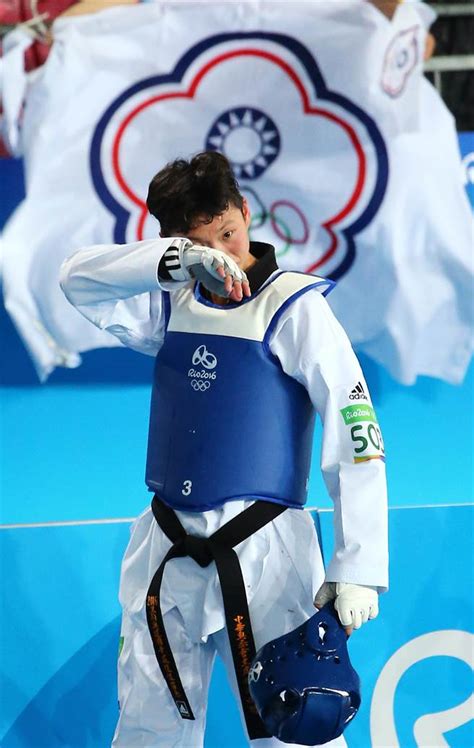 第三十一届夏季奥林匹克运动会（英語：the games of the xxxi olympiad，法語：les jeux de la xxxie olympiade，葡萄牙語：os jogos da xxxi olimpíada），又稱為2016年里約熱內盧奥运会，簡稱里約奥运，於2016年8月5日至21日在巴西里約熱. 里約奧運》莊佳佳為奧運放棄一切 未奪牌卻向大家道歉 - 中時電子報
