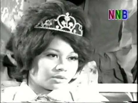 Laksamana do re mi (admirals do, re, and mi) is a 1972 malaysian black and white comedy film directed by p. P Ramlee Laksamana do re mi Part 2 - YouTube