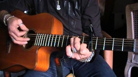 Dall'alto di un cielo diamante, i nostri occhi vedranno. Zucchero - Diamante acoustic, guitar cover - YouTube