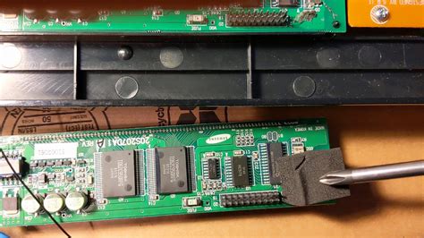 One of the most common problems with ge electric built in ovens is the error code f7 shown on the display. Repair of display control board of Adventium 120 GE ...