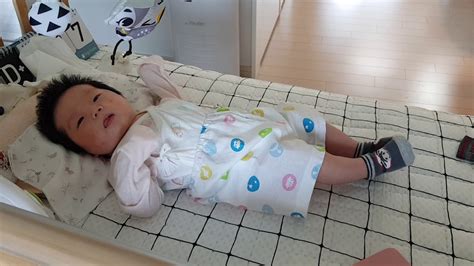 Whether your discomfort is caused by an episiotomy, tearing, hemorrhoids, or just the general result. 27days Dancing and Happy baby after bath 목욕 후 춤추는 그녀(행복해요 ...