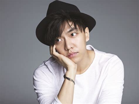 The pair confirmed their relationship through official statements released by their respective agencies. Saiba porque Lee Seung Gi teve que mudar o título da sua ...