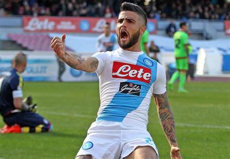 A product of the napoli youth academy, insigne made his serie a profile debut on january 24. lorenzo-insigne-napoli-crotone_8i0bfq085f891i9t1gi41u0ea ...