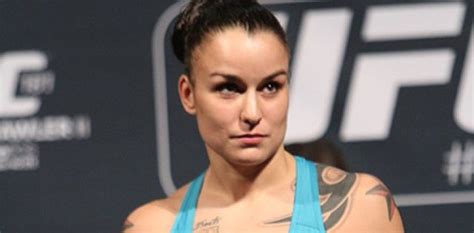 She married her better half companion fernanda gomez. Raquel Pennington - Bio, Girlfriend, Partner, Height ...