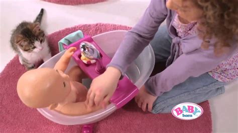 Bathing babies with confidence in baby baths. Zapf Creation - Baby Born Bathtub and Potty - YouTube