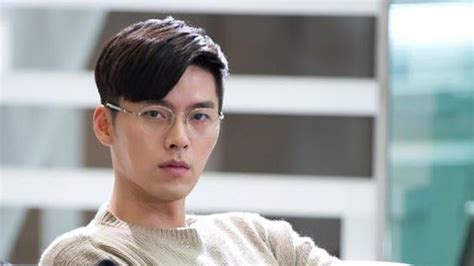 Gözlerimizin aradığı bir başka oyuncu olan sung joon'un da yer aldığı dizi 2015'in en i̇yi kore dizileri arasına girdi bile. 'Hyde, Jekyll, Me' Eps.5, Seo Jin dan Robin Buat Kesepakatan