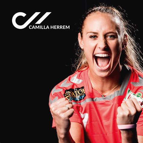 Camilla herrem er en norsk håndballspiller (kantspiller). Camilla Herrem, branding - AD. MOMENT