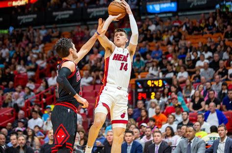 Nba teams must report information concerning player injuries, illnesses and rest for all nba games. NBA Injury Report: Heat Rookie Hotshot Finally Re-joins Team