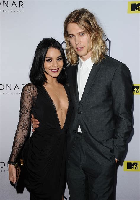 Austin tindle was born on november 18, 1984 in orlando, florida, usa as austin michael tindle. Austin Butler and Vanessa Hudgens: Bad Kids with Great ...