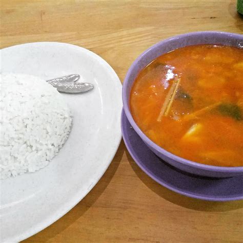 These pictures of this page are about:asrama kolej kediaman e ums. The Best Tom Yam in UMS!!! - Kadazan_girl