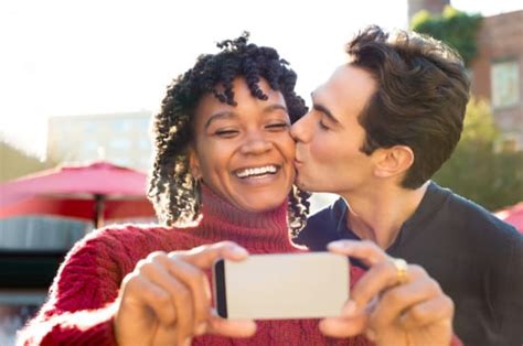 I would say the best app for married people looking to date with other people behind their spouse's back might be google maps. 5 Best Mobile Apps For Couples - Married and Naked