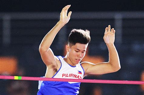 Getty images) by helen yu june 23, 2021 Olympics: EJ Obiena advances to pole vault finals | ABS ...