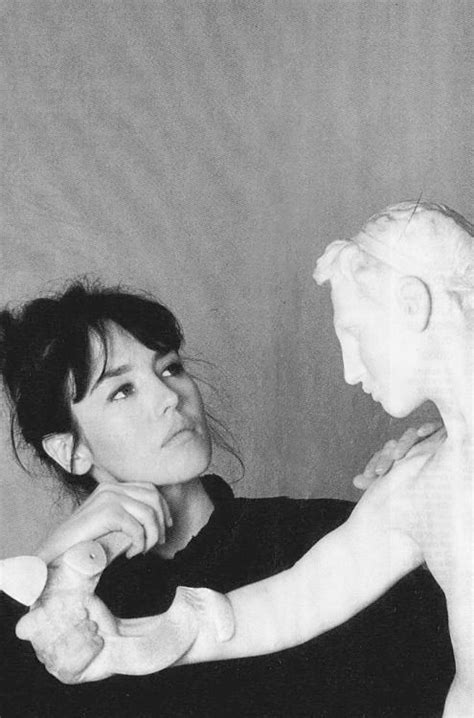 Artiste de génie, elle devient l'élève puis la maîtresse d'auguste rodin, le plus grand sculpteur de l'époque. mabellonghetti: ""Isabelle Adjani, 1988 " " | モニカ, 女優