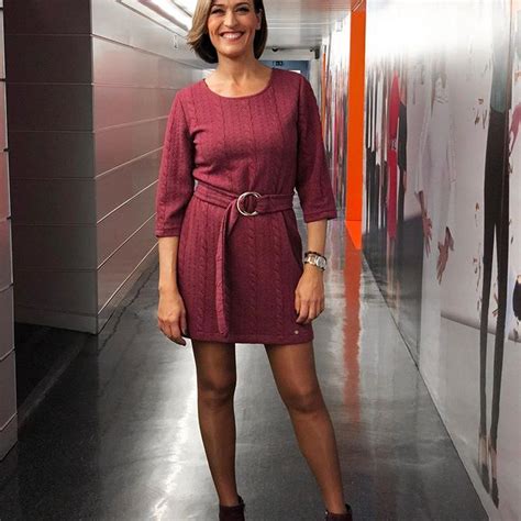Fátima gomes bernardes (rio de janeiro, 17 de setembro de 1962) 1 é uma jornalista e apresentadora brasileira associada à rede globo.iniciou sua carreira na emissora em 1987 como repórter e ficou nacionalmente conhecida a partir de 1989 como apresentadora do jornal da globo. Fátima Lopes consegue bater audiências de Júlia Pinheiro ...