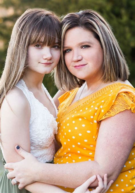 Check spelling or type a new query. Mother Daughter Pose - Outdoor Family Photo Session ...