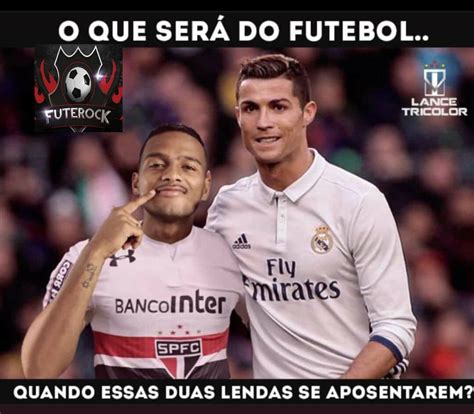 Memes de flamengo e são paulo hontem. São Paulo vence o Corinthians com frango de Cássio e show ...