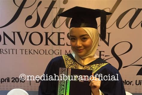 Glad to had this opportunity to create a. 15 GAMBAR Mira Filzah 'Konvo' Di UiTM Shah Alam - Berita Memey