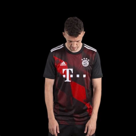 Официальный сайт fc bayern munich fc bayern. Bayern Munich GIFs - Find & Share on GIPHY