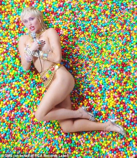 Miley cyrus midnight sky (single 2020). Miley Cyrus releases self-directed music video for her new ...