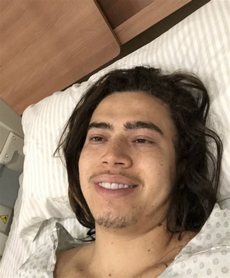 Girassol priscilla alcantara & whindersson nunes. Após cirurgia, Whindersson Nunes tranquiliza fãs: "Deu ...