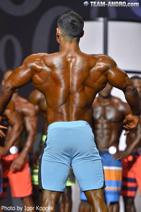 So, how does he do it? Jeremy Buendia - Bodybuilder Beautiful Competitors