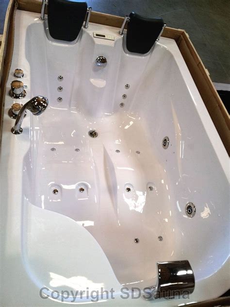 Shop online for the best indoor and outdoor hot tubs. Two Person Jacuzzi Tub with Heater | Indoor hot tub ...