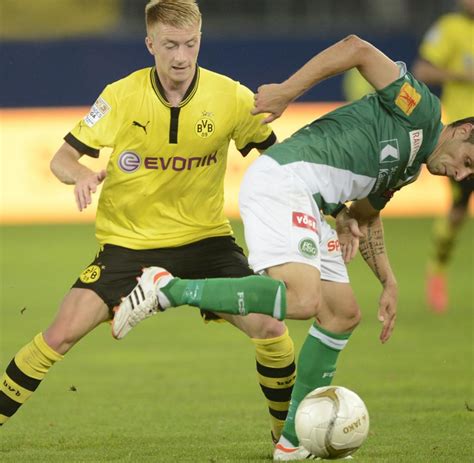 Anfangs wurden so spiele gegen andere abteilungen der lyr (lancashire and yorkshire railway) oder andere eisenbahnfirmen abgehalten. Champions-League-Qualifikation: Mönchengladbach geschockt ...