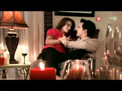 Silvia angélica navarro barva (born september 14, 1978) is a mexican actress. Silvia Navarro y Cristian de la Fuente - Amarte Asi - YouTube