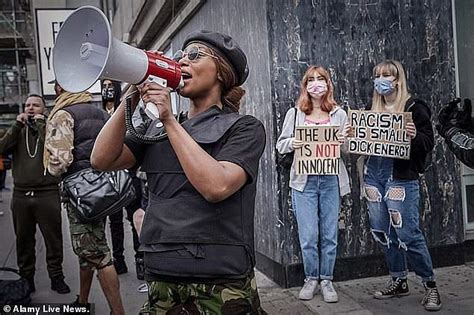 The black lives matter activist sasha johnson is in a critical condition after sustaining a gunshot wound to her head in an incident in south london, her affiliated group, taking the initiative party, has announced on social media. Aktywistka BLM proponuje "rejestr osób oskarżonych o ...