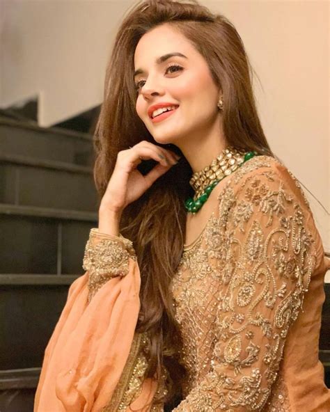 Komal meer age, family, education, house, husband, dramas, networth and biography drama ehd e wafa actress komal sajid (saad's sister) biography height weight age debut drama career. Beautiful Actress Komal Meer - Adorable Pictures | Reviewit.pk