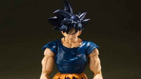 Check spelling or type a new query. Limited Edition Dragon Ball Z Goku Figures Lost at Sea?