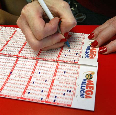 The mega millions lottery drawing was scheduled for friday night with a jackpot of $157 million and a cash option of $94.4 million. The Half Billion Dollar Mega Millions Drawing Is Tonight!