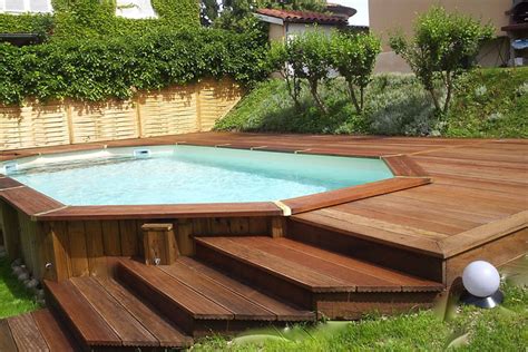 Quel prix pour construire une piscine selon sa forme, sa taille et sa localité ? Prix piscine en bois | Mon-Devis.fr