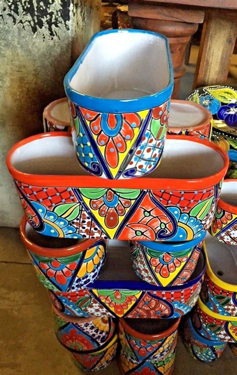 A garden tub is a freestanding soaking bathtub that's much larger and deeper than a normal tub. TALAVERA MEXICAN POTTERY - 12" GARDEN TUB PLANTER ***FREE ...