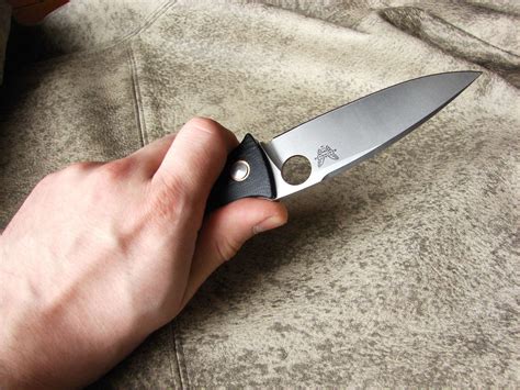 Blade has no nicks or evidence of use, grips are flawless. Benchmade 740 - Benchmade Dejavoo 740 Review / 180k likes ...