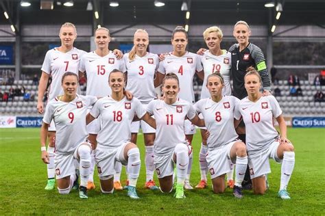 Reprezentacja polski fatalnie rozpoczęła udział w finałach euro 2020. KADRA KOBIET Zagraniczne powołania na październikowe ...