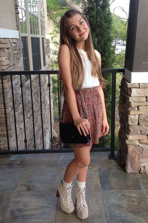 Siren diagnosed the teen as a squirter. Blonde Innocent Petite Teen - Sex Video