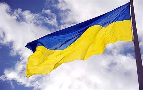 Флаг украины flag of ukraine. Над оккупированным Симферополем подняли украинский флаг ...