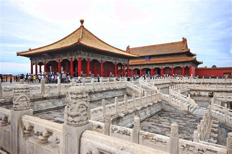Es gibt sehr viel zu. Bauwerke: Chinas Verbotene Stadt wurde von Sklaven erbaut ...