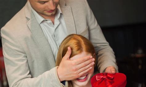 Check out these great valentines day gift ideas for wife. 14 Romantic Valentine's Day Gift Ideas for Your Wife