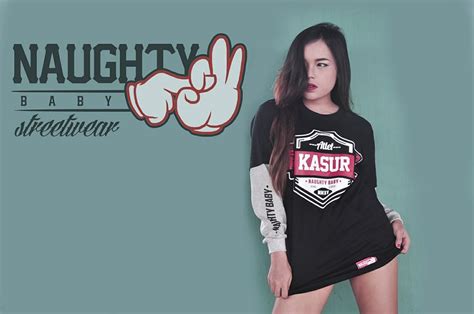 Ada banyak sekali sekarang ditemukan foto wanita seksi yang dijadikan bahan promosi untuk clothing. 36 Foto Seksi Wanita Model Kaos Distro Termaksimal ...