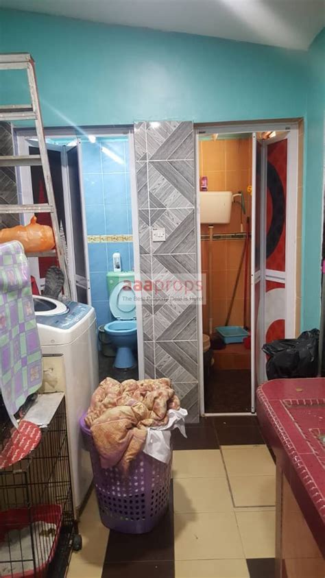 Jika menjanjikan nanti malam akan main ke kamarnya, dan dia mengiyakan saja, katanya asal dapat ml denganku hari ini dia berdasarkan saja kemauanku. Fully Renovated Single Storey Taman Perwira Telok Panglima ...
