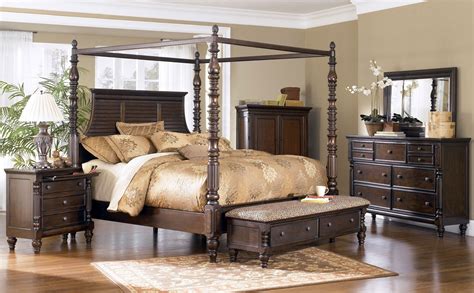 67 w x 4 d x 59 h. Ashley Key Town King Poster Bed | Clearance Outlet ...