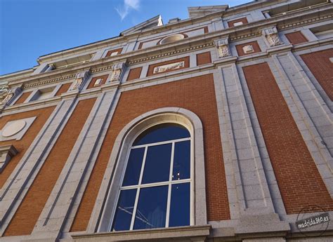 Maybe you would like to learn more about one of these? El Cuartel General del Ejército del Aire - Madrid a 360º