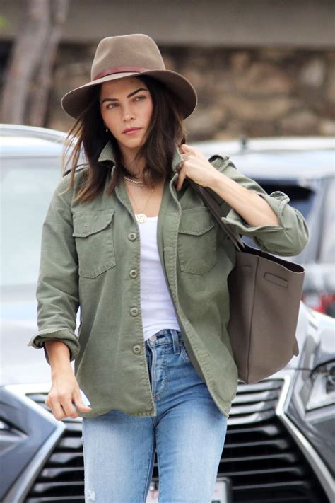 Our experts create the perfect floral gifts to suit any special high quality flowers at a low prices are one of our specialties. Jenna Dewan Is all smiles after having breakfast at Sweet ...