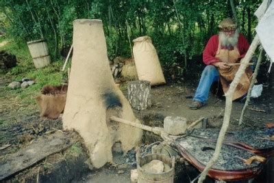 It works just like an old forge, john kimberlin says, explaining that the furnace burns at up to 1,300 degrees, which makes combustion extremely clean with virtually no smoke or odor. Smelting Iron the Viking Way - Medieval Histories